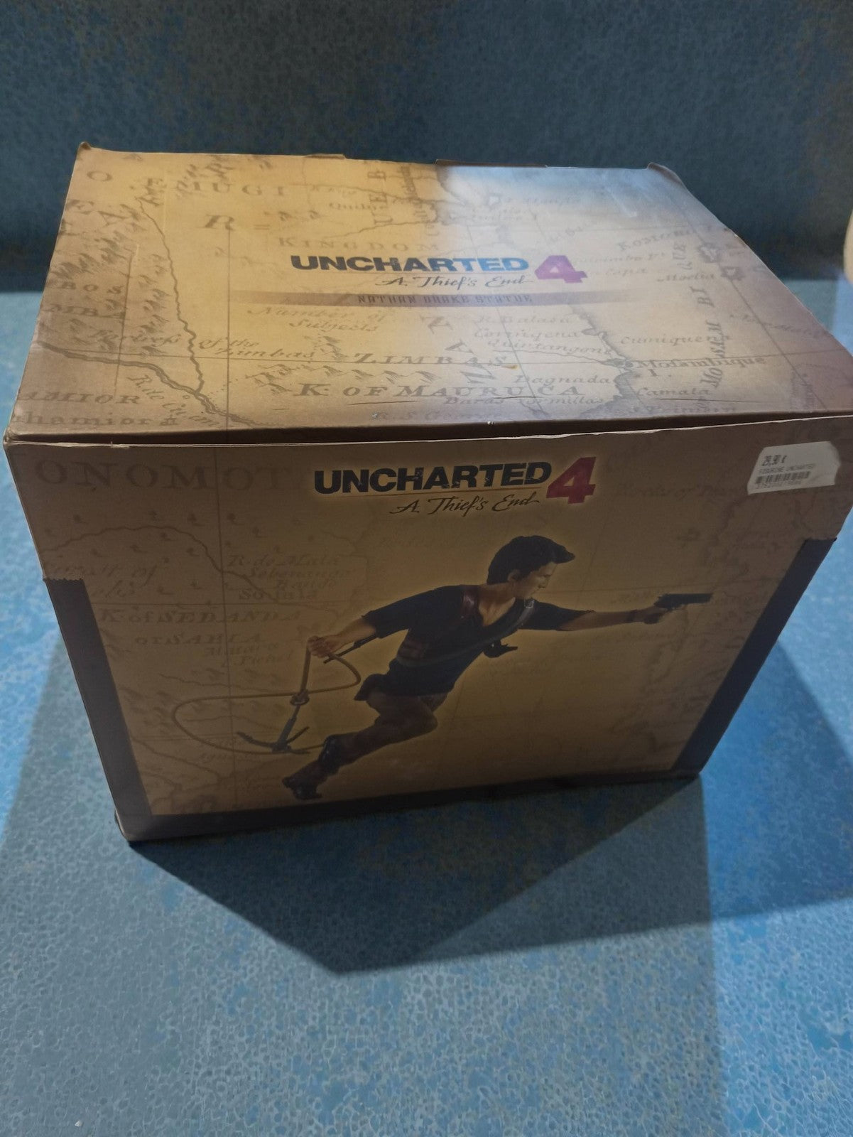 Boite vide Gaya Intertainment UNCHARTED 4 Nathan Drake PS officiel Playstation