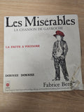 Vinyle 45 tours ancien Les Misérables disque vintage rétro pour collectionneur