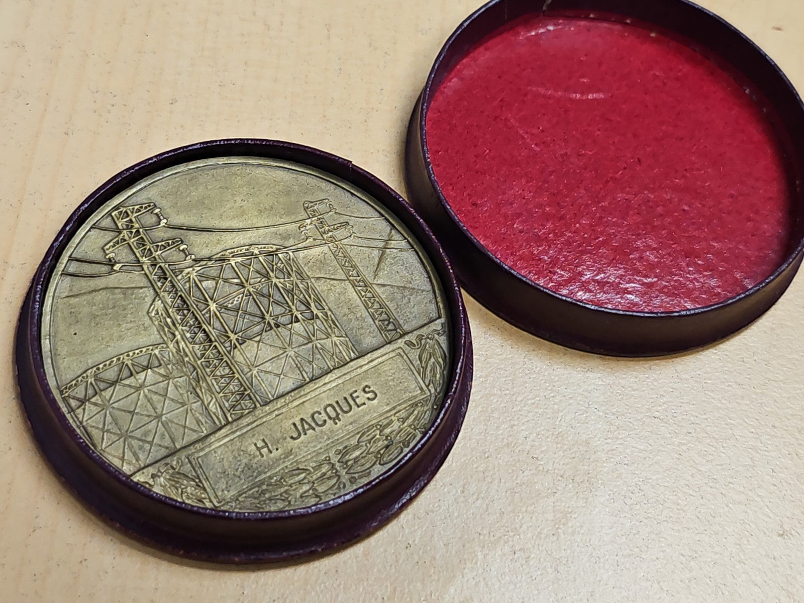 Médaille ancienne Électricité de France vintage collectionneur rétro EDF