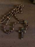 Chapelet catholique ancien bois et métal argenté crucifix vintage religieux