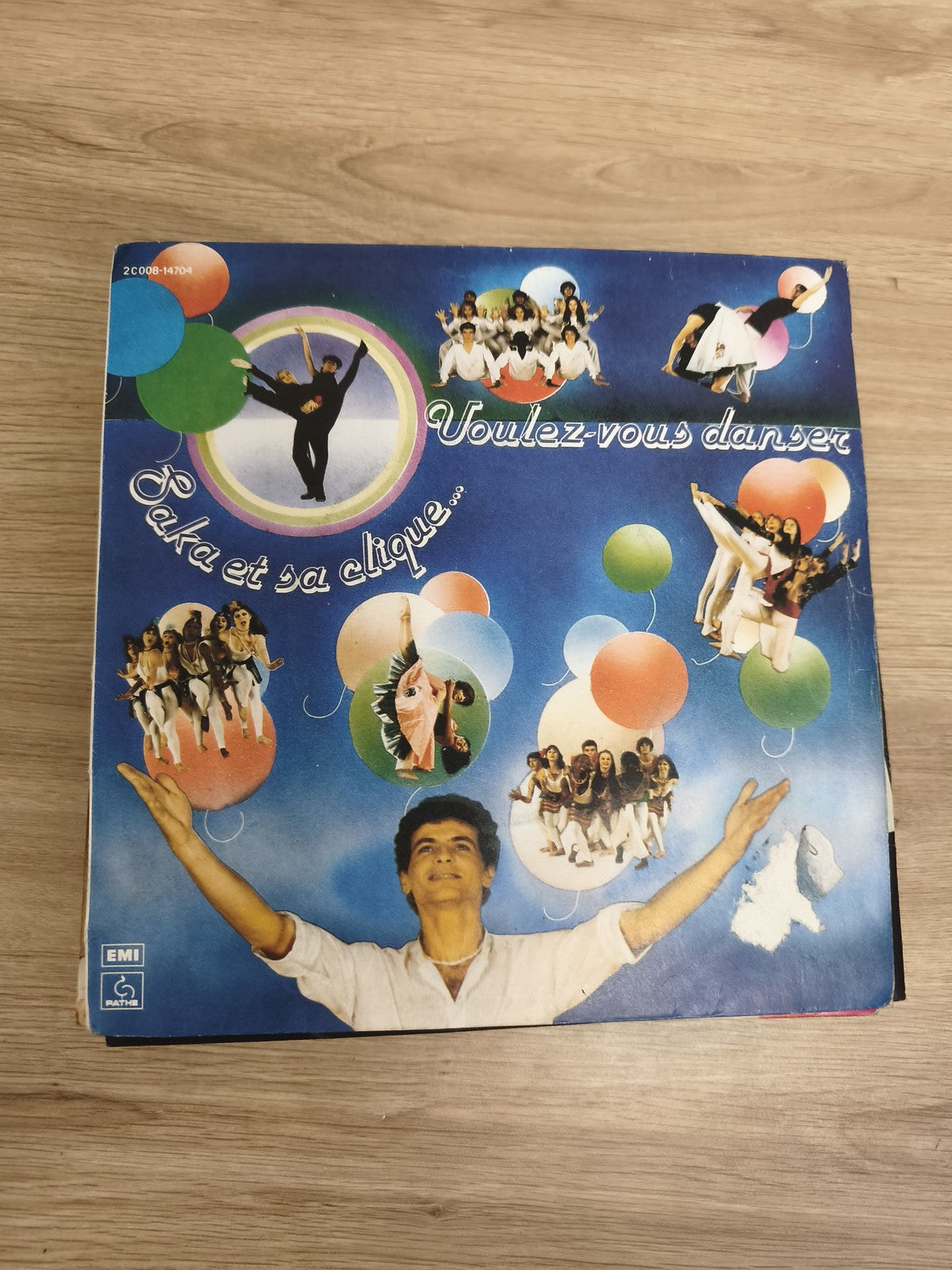 Vinyle 45 tours Saka et sa clique Voulez-vous danser pochette bleu EMI Pathé (Re
