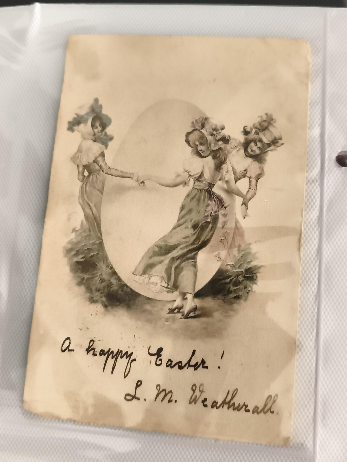 Carte postale ancienne Pâques femmes chapeaux plume style 1900 vintage CPA