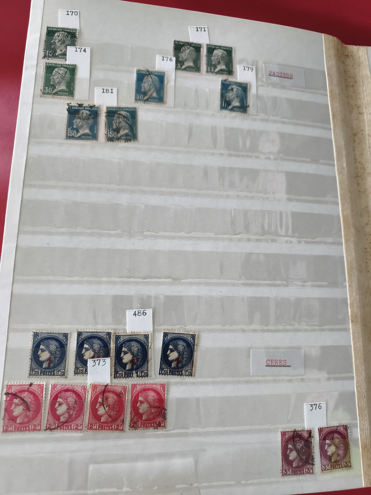 Lot de timbres français variés, différentes valeurs, motifs Cérès et Pasteur