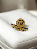 Pin's vintage Olympique de Marseille OM ancien logo doré rare football rétro