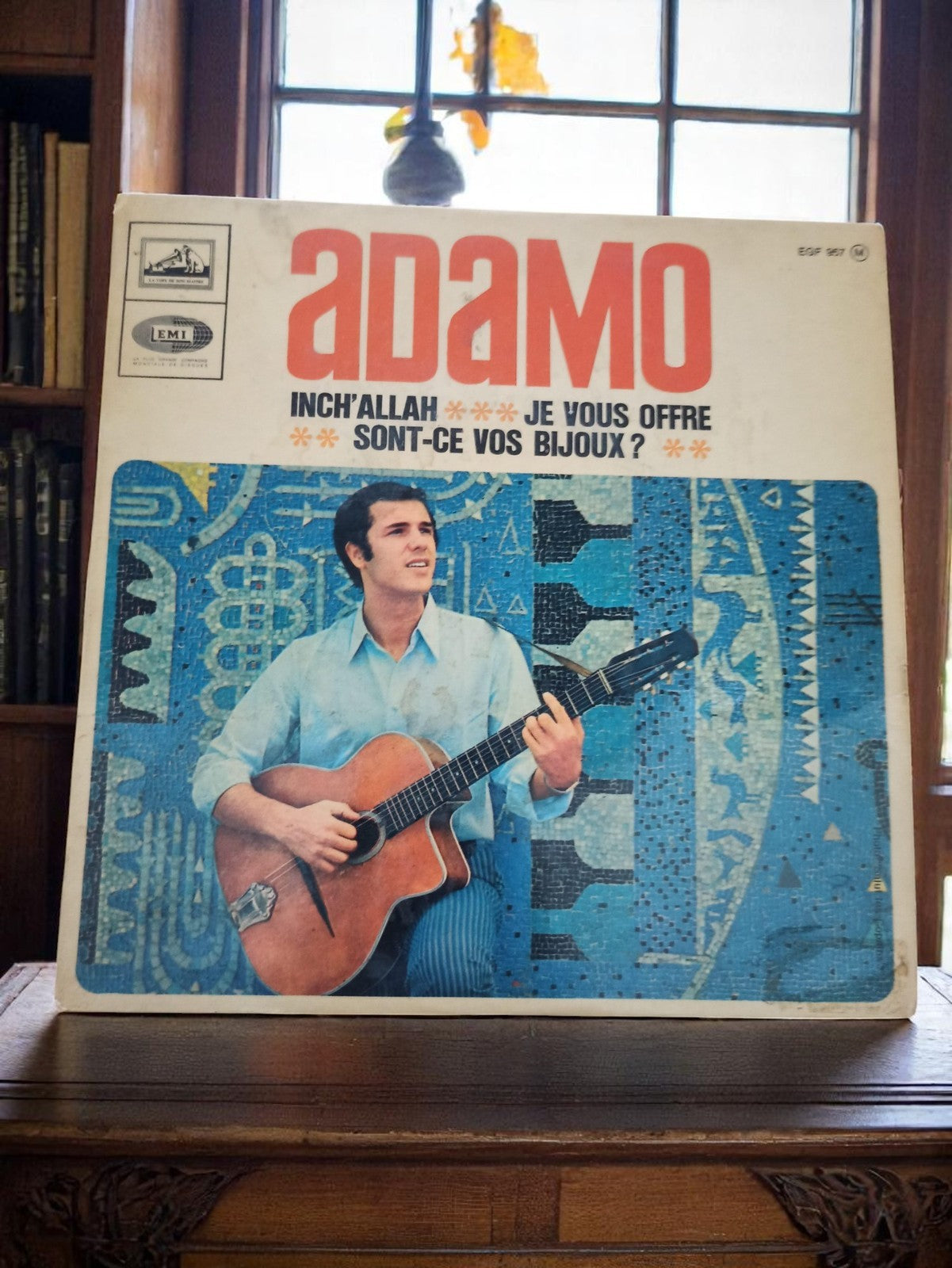 Vinyle 45T Adamo Inch'Allah Je Vous Offre Vintage rétro pochette photo guitare