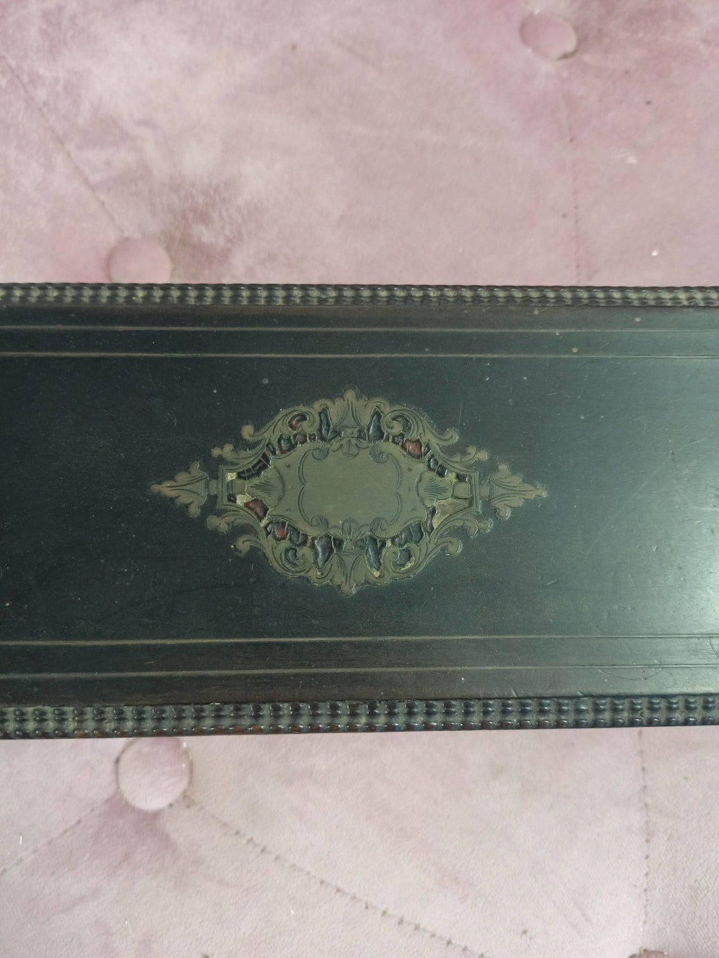 Boîte à bijoux ancienne Napoléon III noir ornement XIXe rétro vintage déco