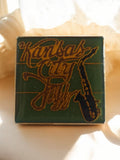 Broche vintage Kansas City Jazz, style rétro, émail vert doré, saxophone