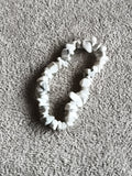Bracelet pierres naturelles blanc gris perles irrégulières style minéral
