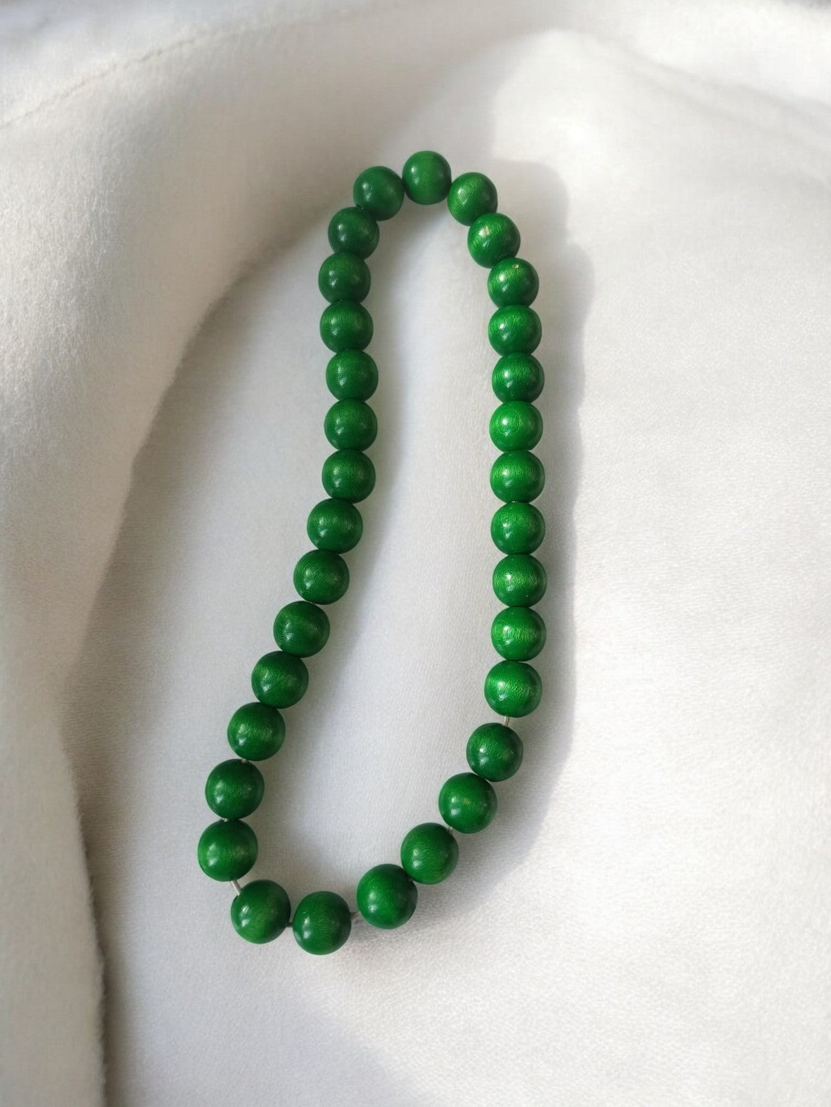 Collier perles vertes vintage, bijou fantaisie ancien rétro, aspect bois
