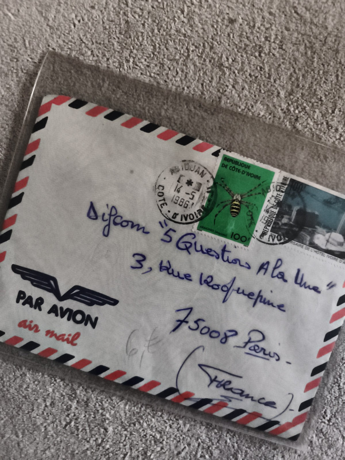 Lettre avion Côte d’Ivoire 1986 timbres insecte affranchissement philatélie (Ref
