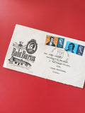 Enveloppe philatélie Robt Burns avec timbres illustrés Écosse sur fond rouge