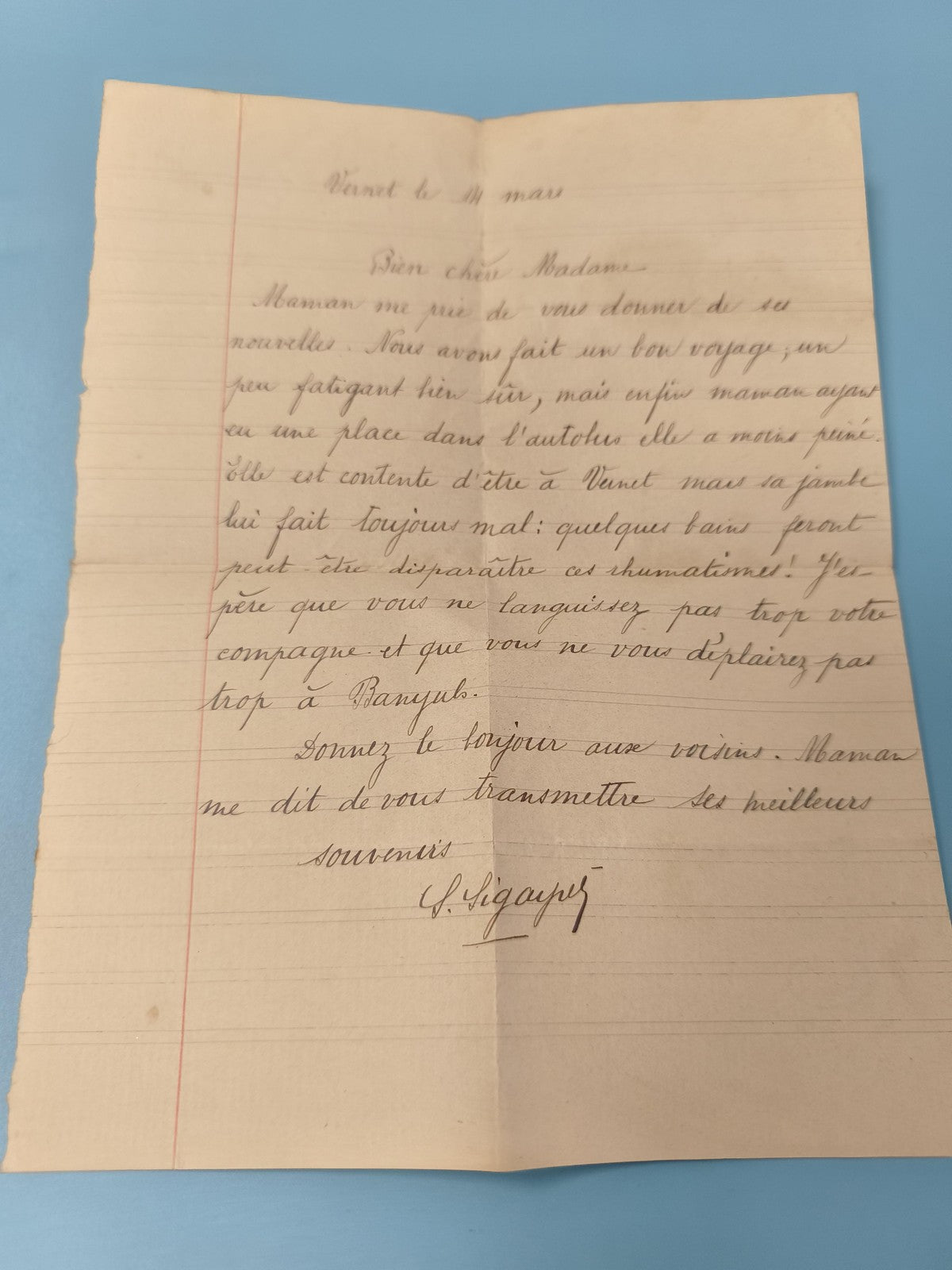 Ancienne lettre manuscrite française écriture cursive papier ligné vintage