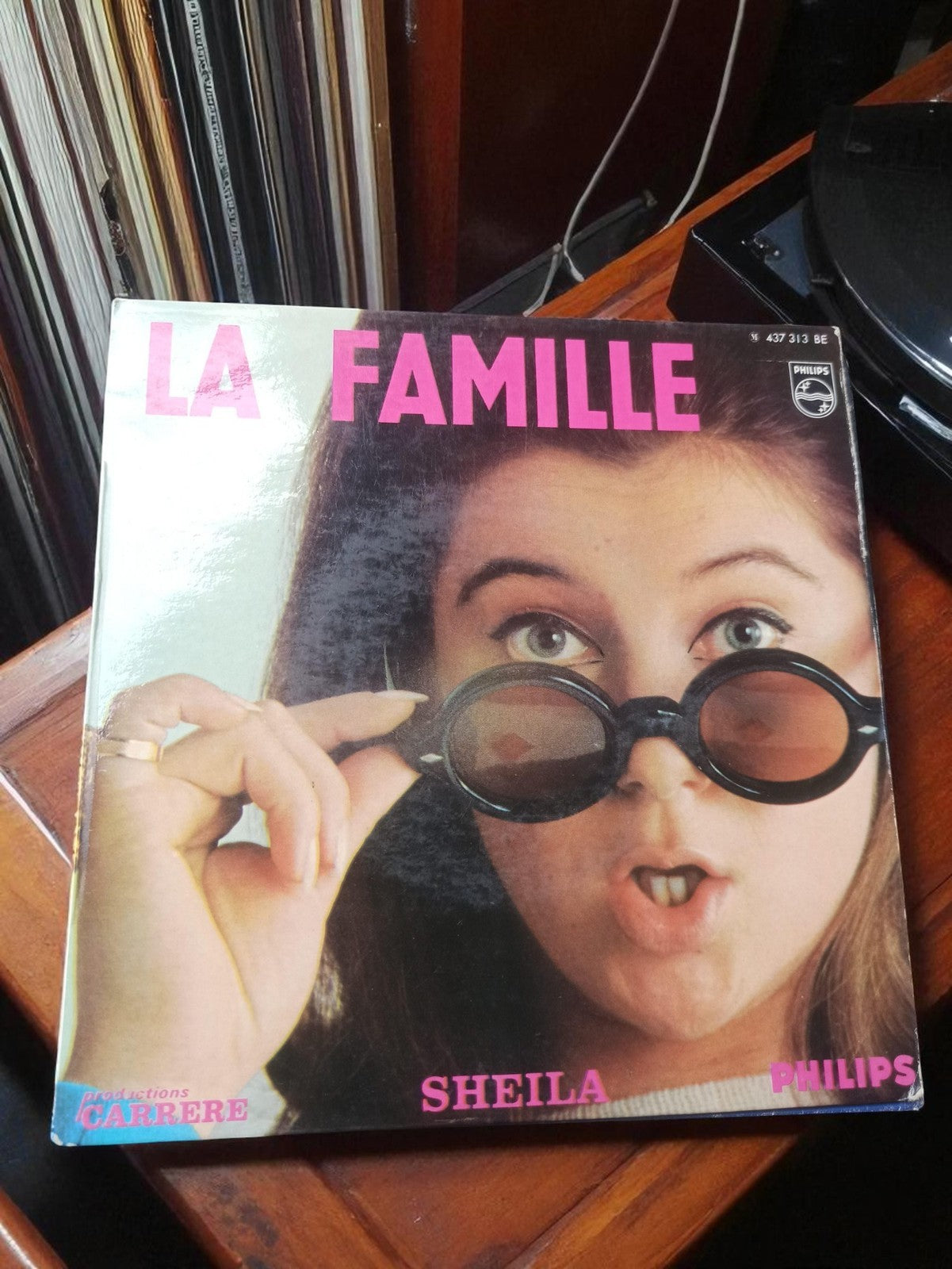 Disque vinyle 45 tours Sheila La Famille Philips vintage chanson française rétro
