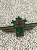 Pin's ECCO aviation vintage logo avion ailes vertes (Ref 2)