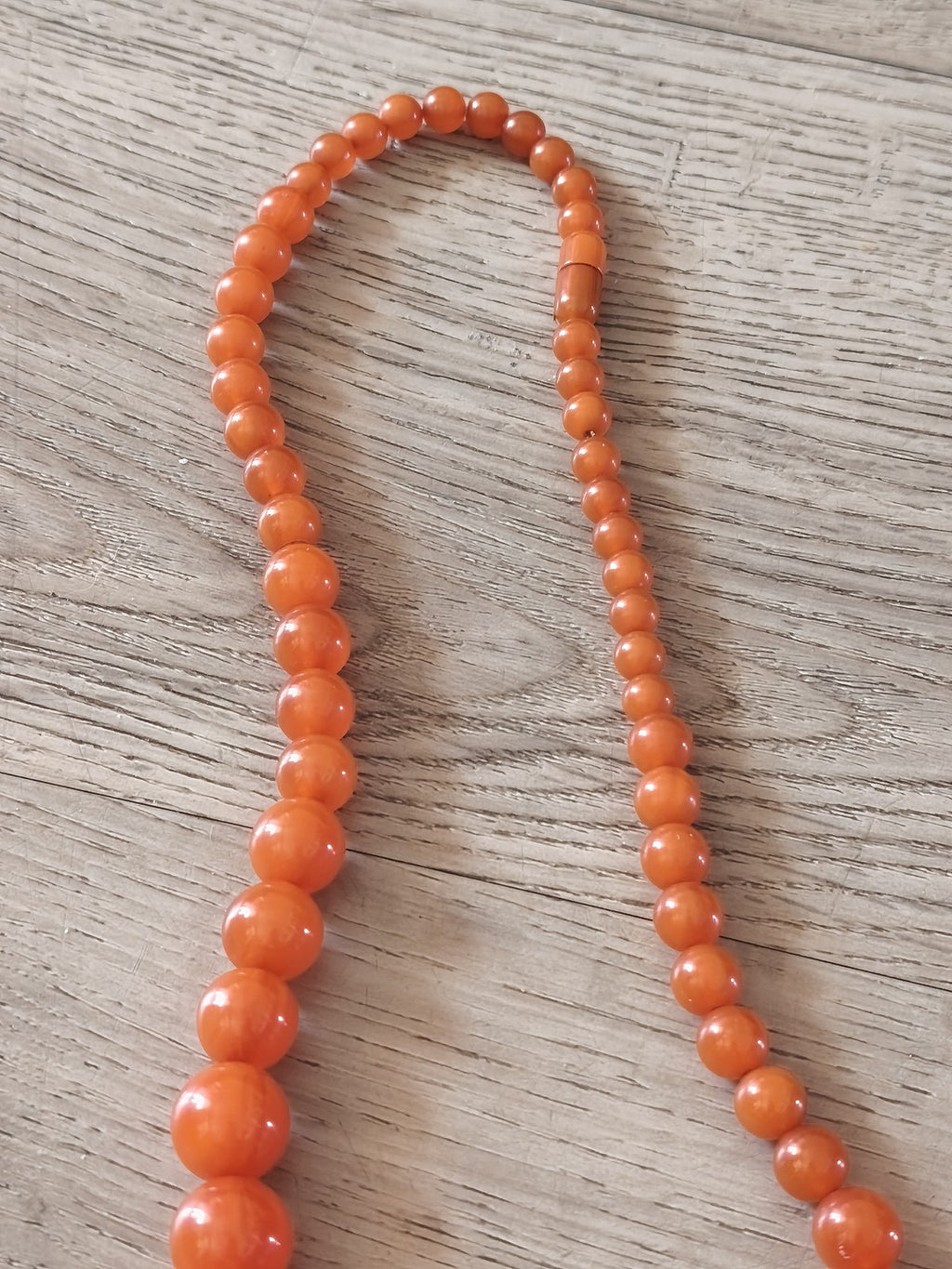 Collier ancien Art Déco en ambre pressé, perles olive, vintage rétro collection
