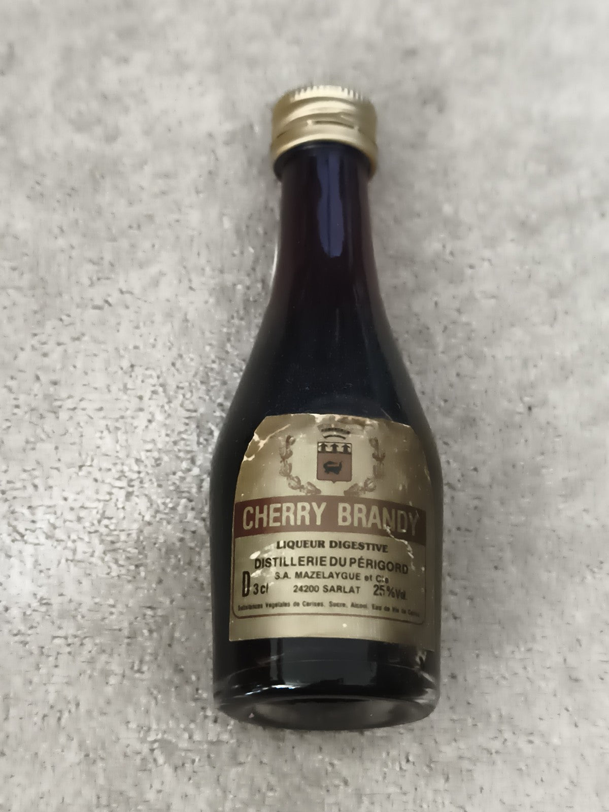 Miniature liqueur Cherry Brandy Distillerie Périgord 3cl partiellement remplie