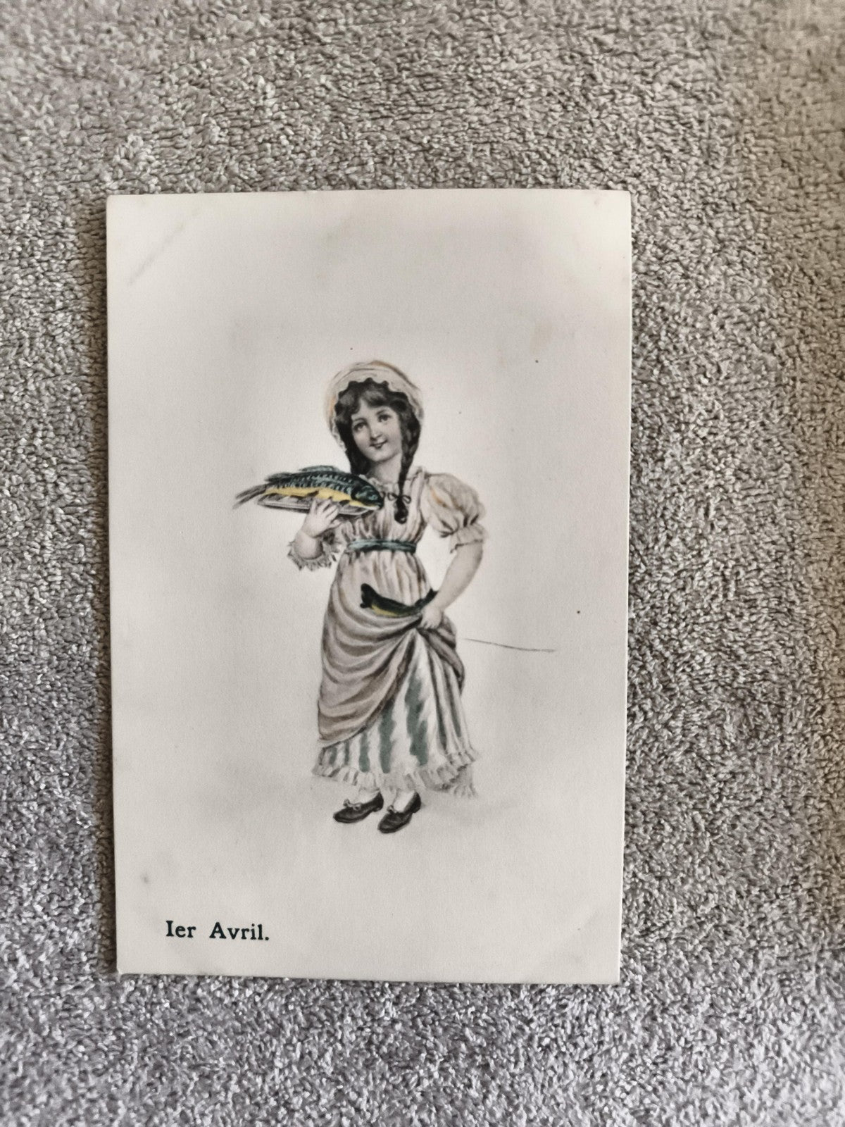 Carte postale illustrée 1er Avril fillette poisson humour CPA ancienne