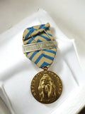 Médaille commémorative Afrique du Nord République Française vintage armée