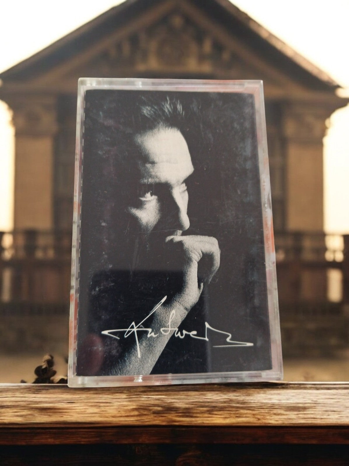 K7 cassette audio vintage Midge Ure - Answers to Nothing, pochette noire