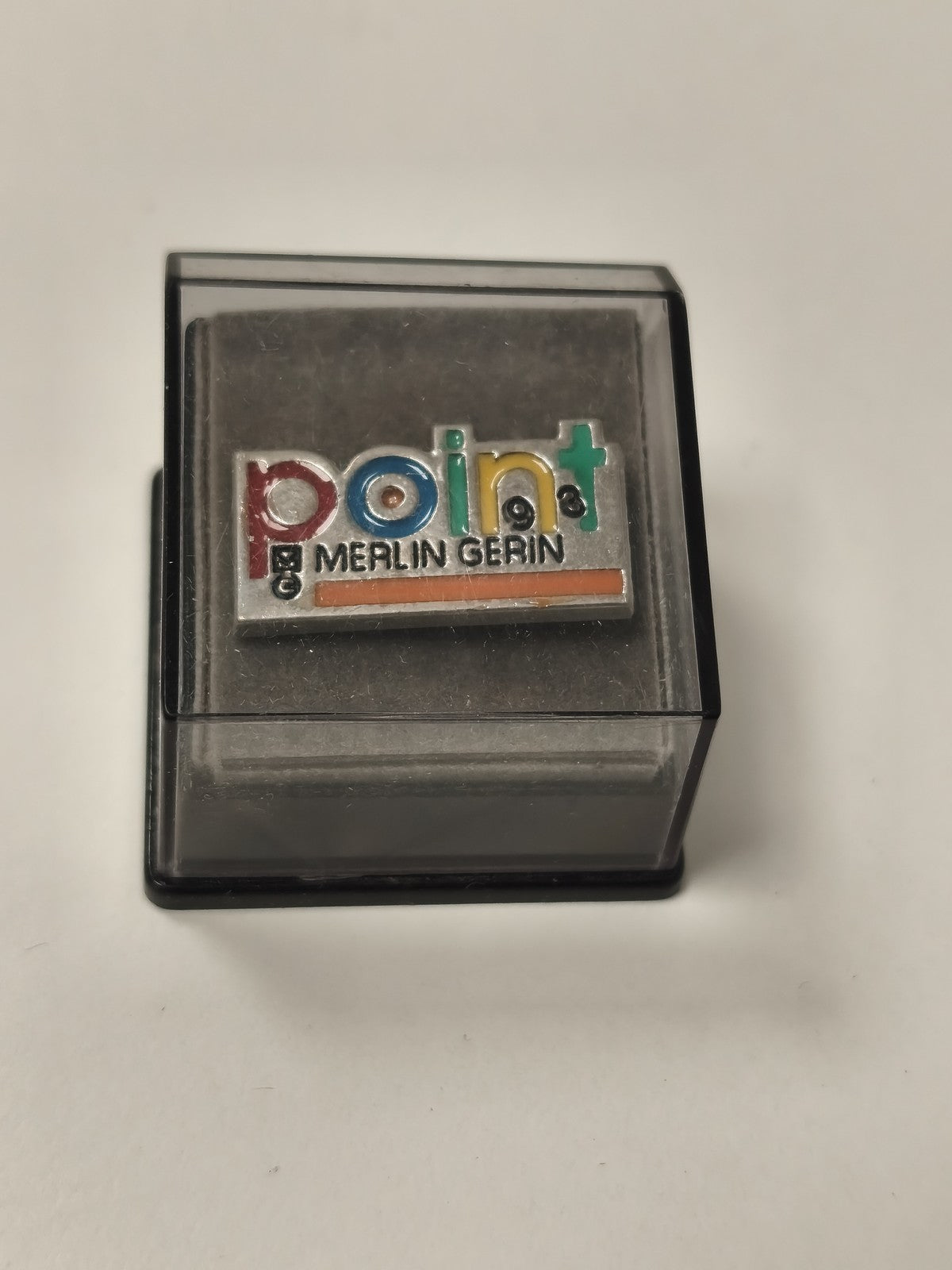Pin's vintage ancien Point Merlin Gerin rétro, badge collection années 80 rare