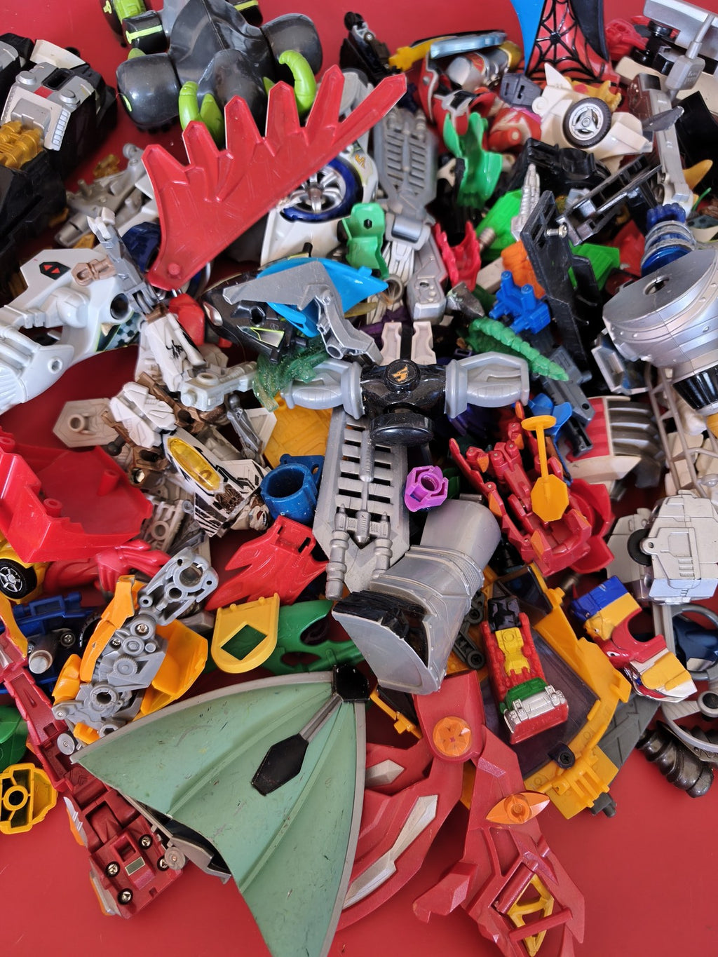 Lot pièces détachées Transformers Power Rangers robots figurines jouets enfants