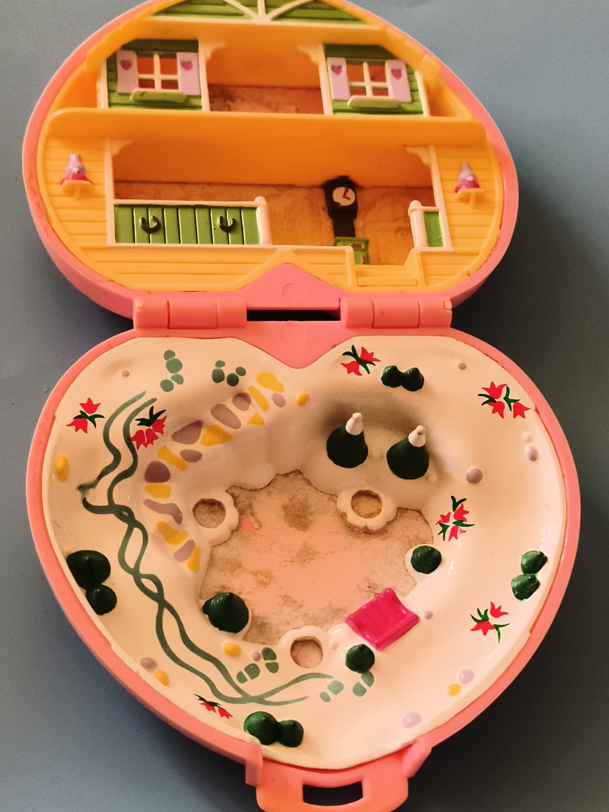 Polly Pocket maison cœur compact décor floral Mattel jouet mini playset