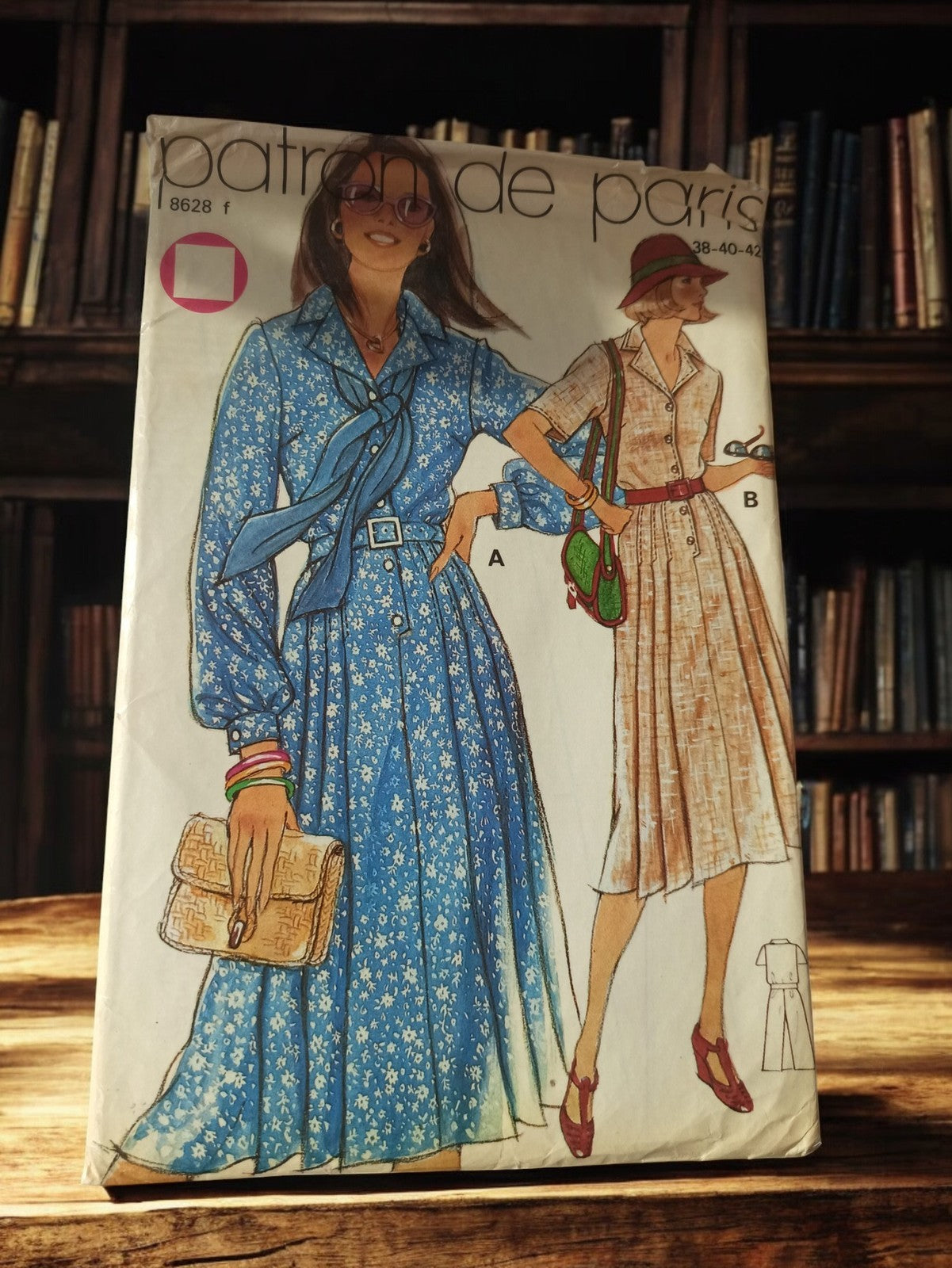 Patron couture vintage robe femme 8628f, années 70, Patron de Paris rétro