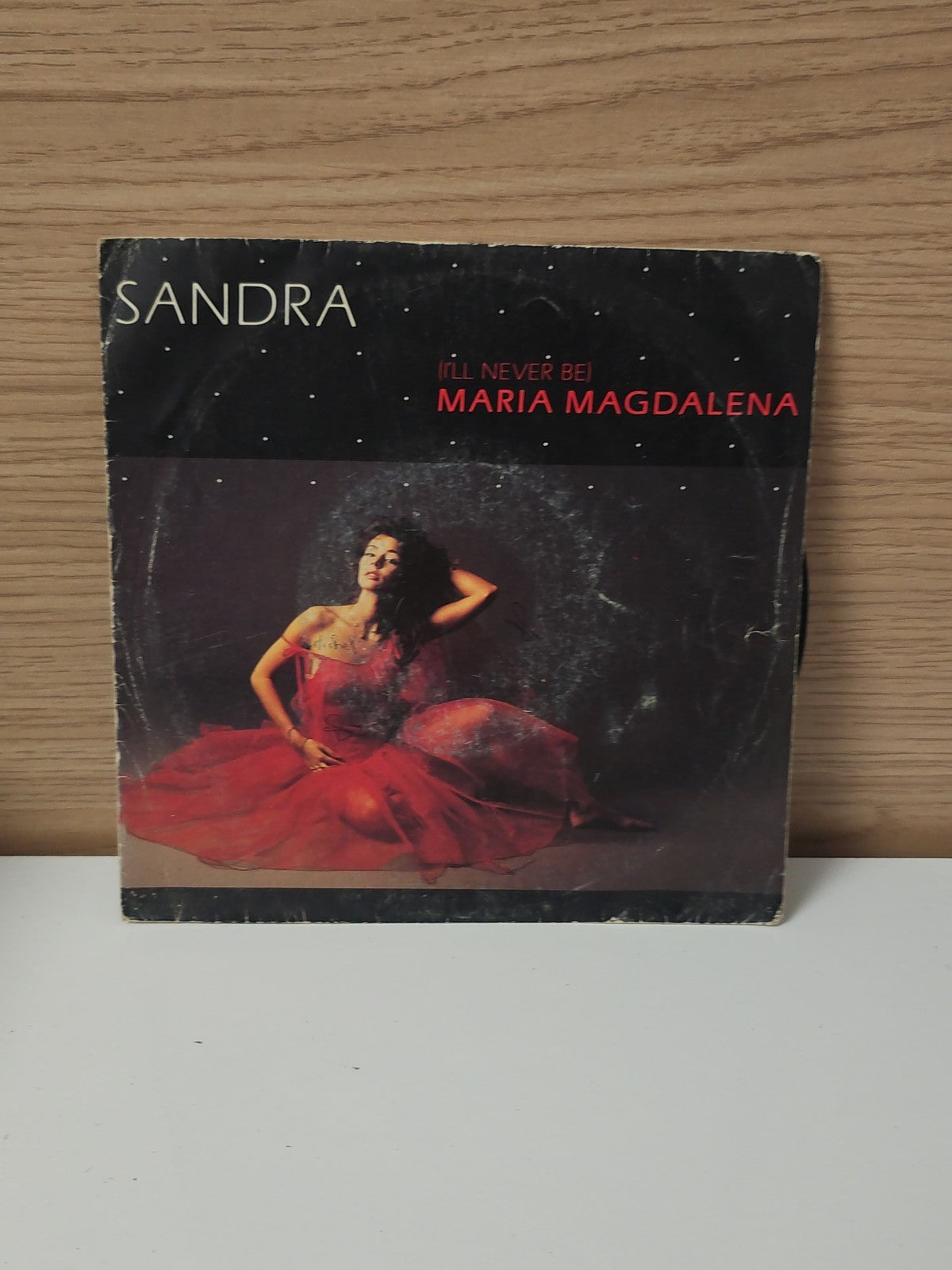 Retro 45 rpm vinyl Sandra vintage collector's record for music lovers