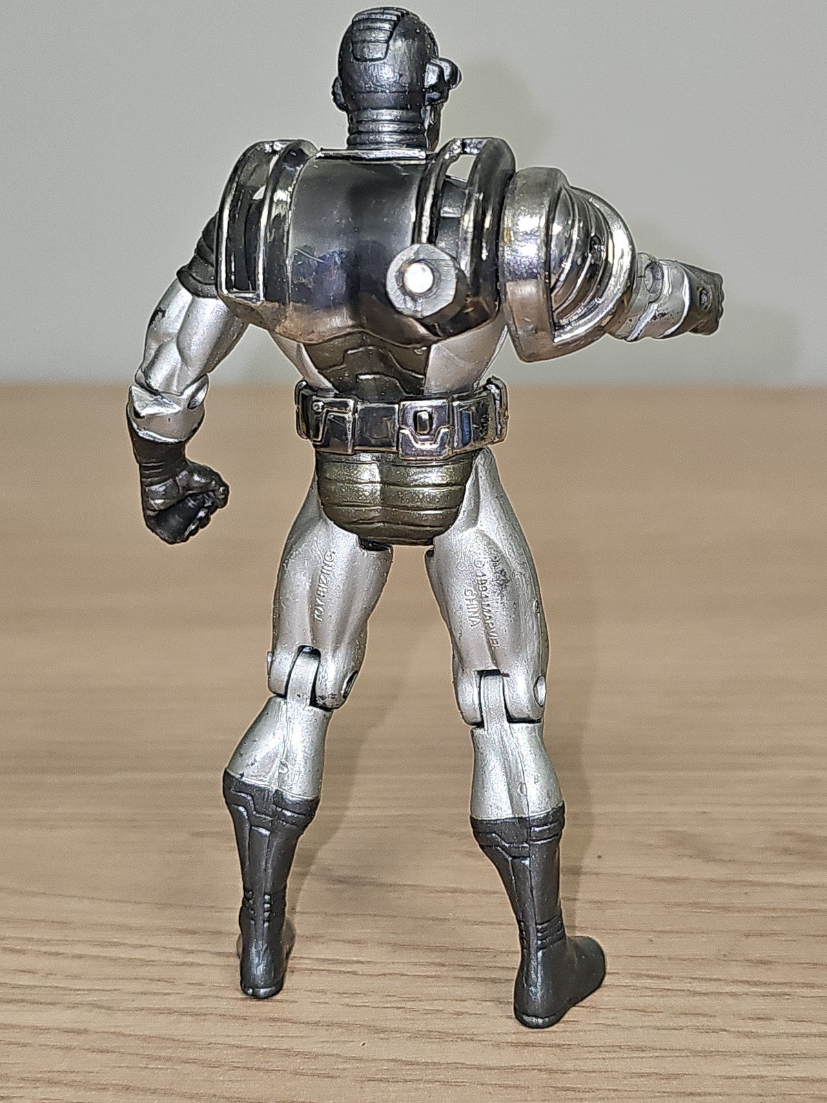 Figurine vintage Marvel War Machine Iron Man Toy Biz ancien jouet rétro collecti