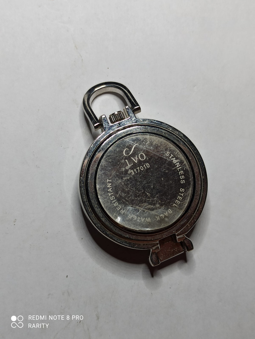 Montre de poche vintage LVO quartz, cadran blanc chiffres romains rétro