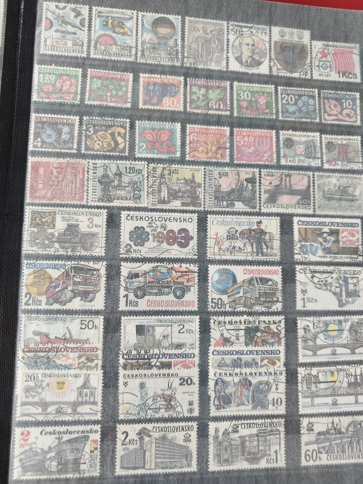 Lot de timbres Tchécoslovaquie oblitérés multicolores ? thèmes variés (support n