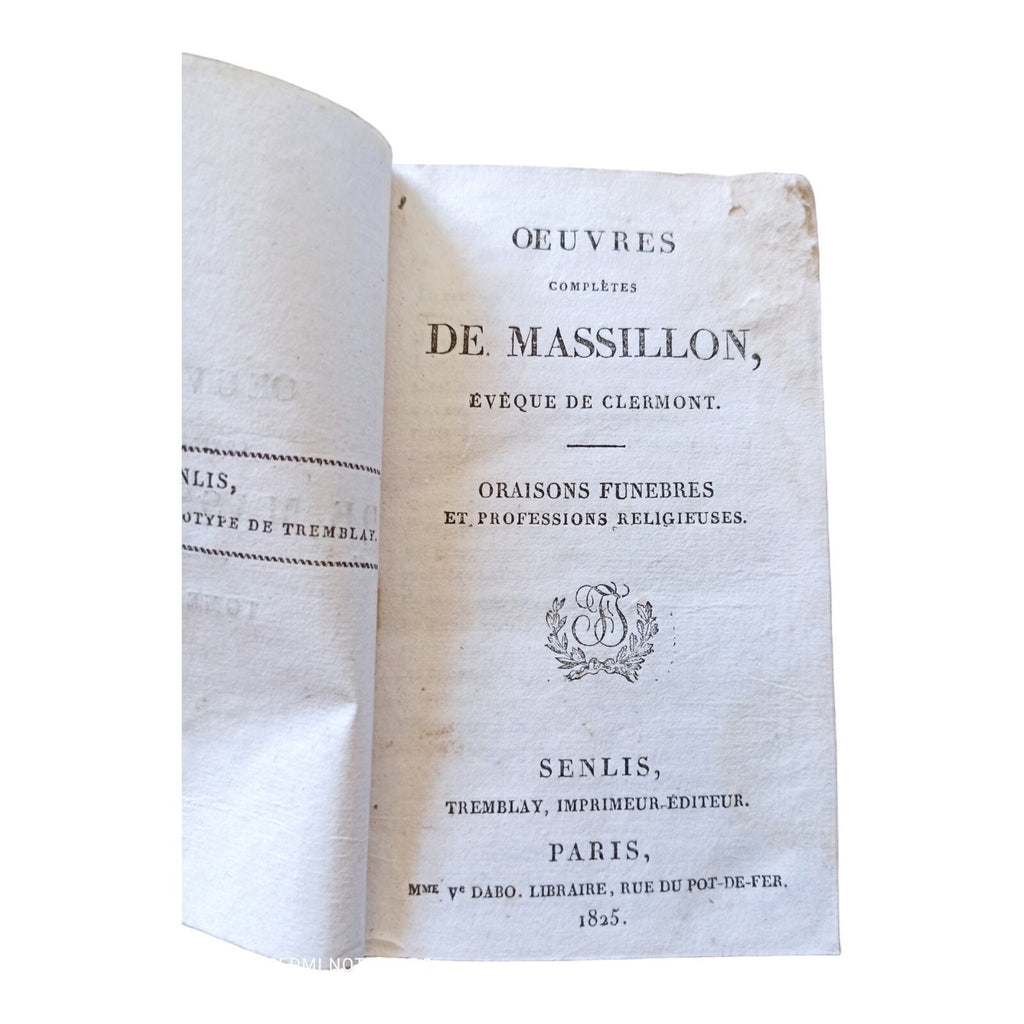 Livre Oraisons Funèbres Massillon relié, couverture usée, oraisons religieuses