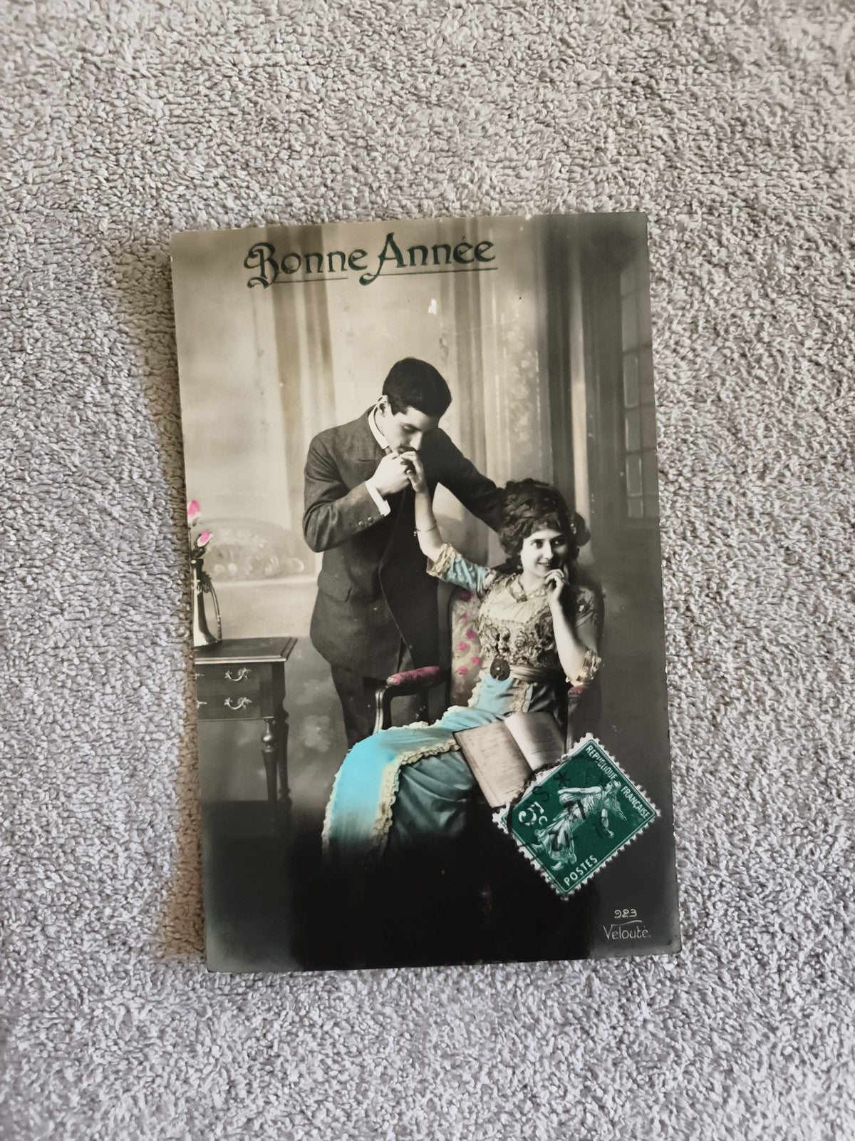 Carte postale Bonne Année début XXe, CPA illustrée, timbre 5c, velouté 923