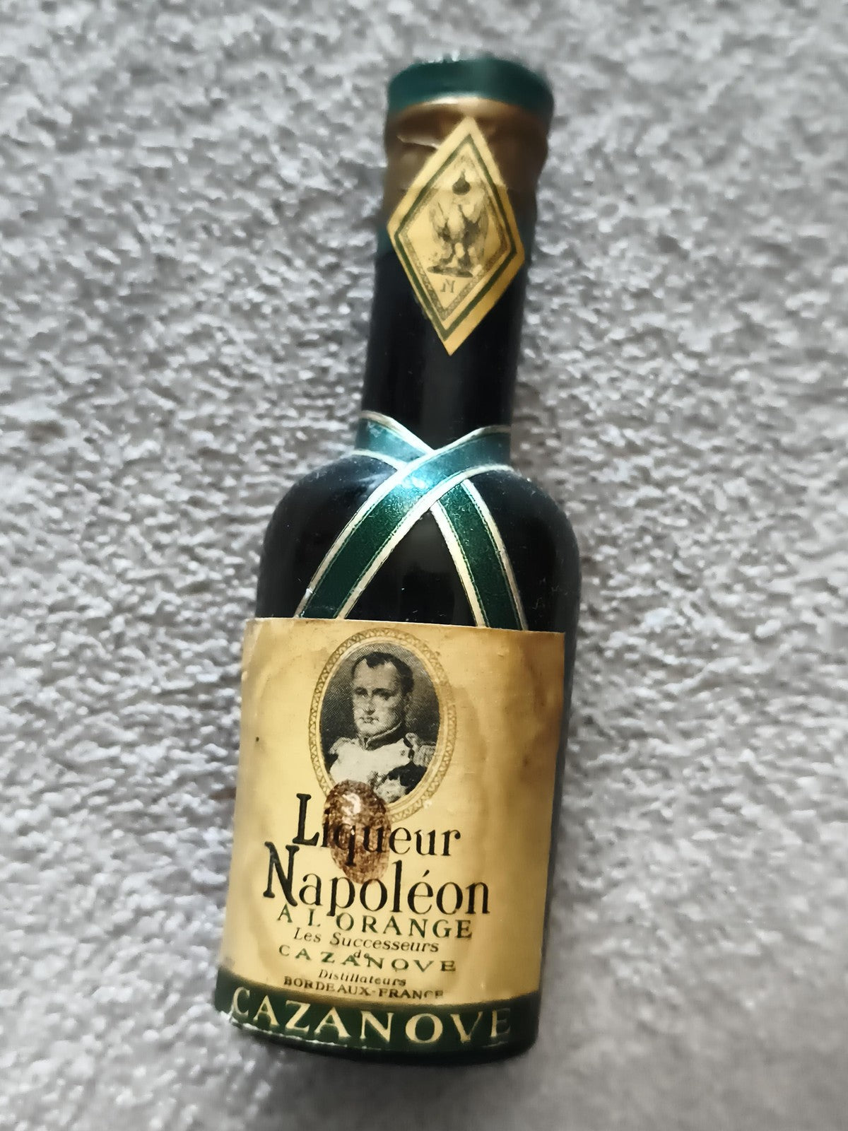 Mignonnette vintage Cazanove Liqueur Napoléon orange ancienne bouteille partiell