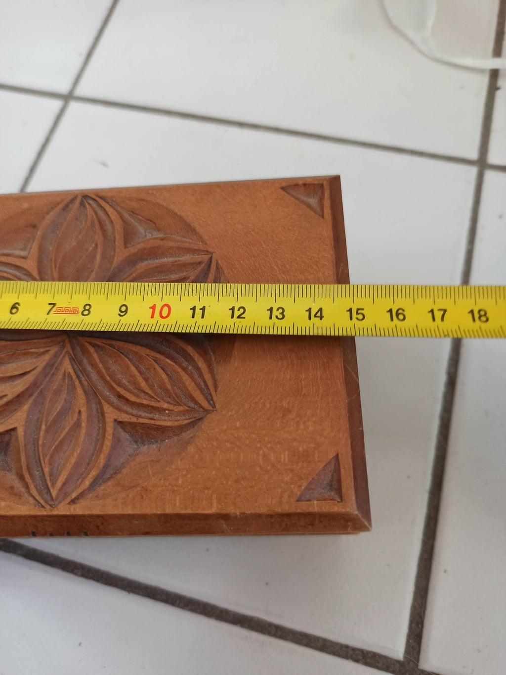 Grande boîte à bijoux ancienne bois sculpté motif floral, coffret vintage déco