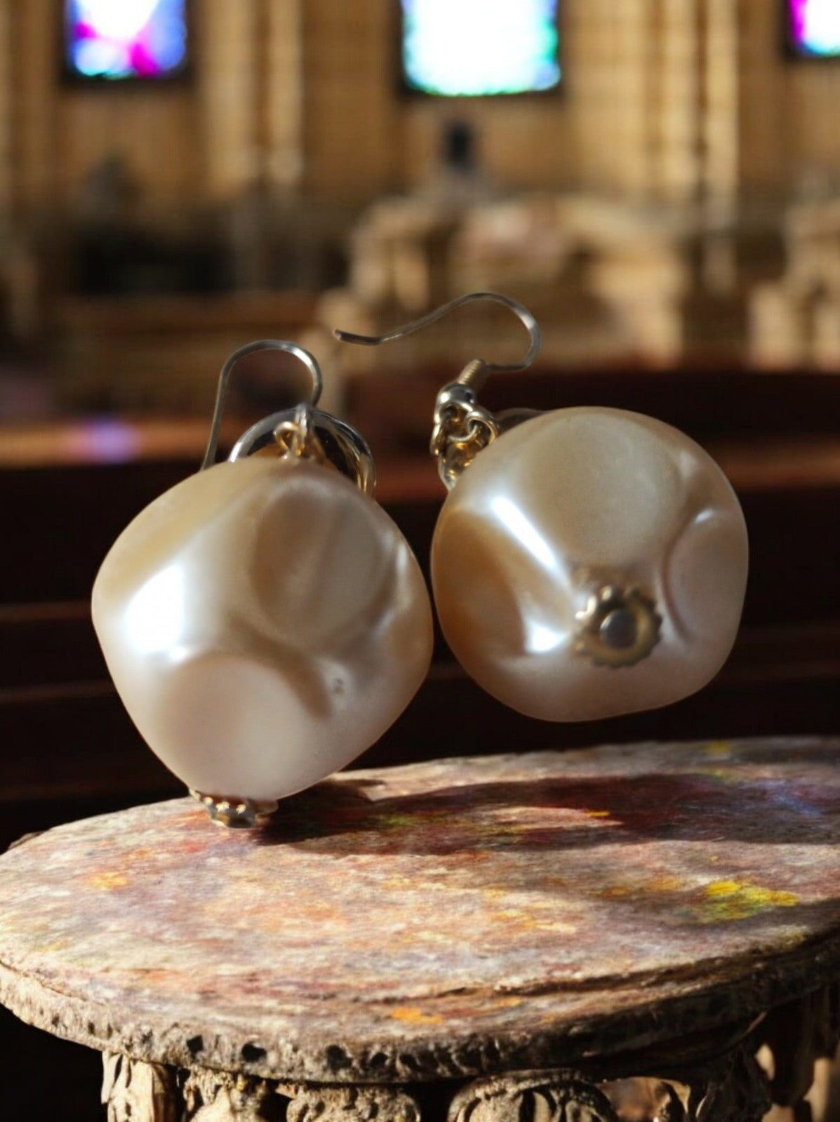 Boucles d’oreilles vintage perle fantaisie pendantes style rétro années 60 70