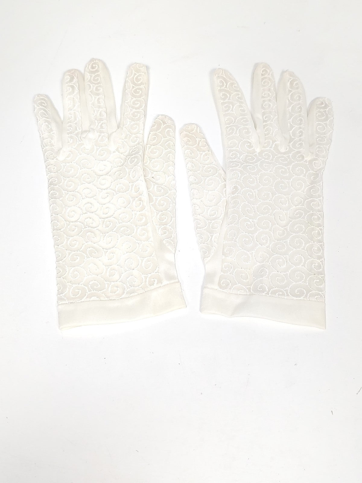 Paire de gants dentelle ancienne XIXe vintage rétro accessoire mode collection
