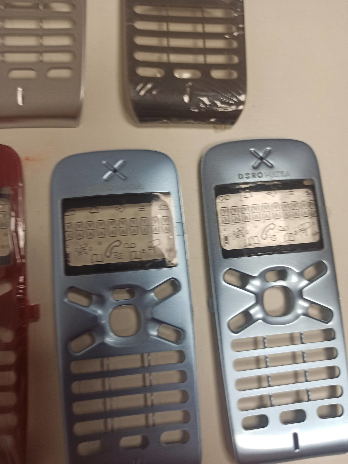 Lot coques rétro pour téléphone sans fil Doro ancien, accessoires vintage origin