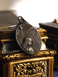 Médaille religieuse catholique vintage en métal