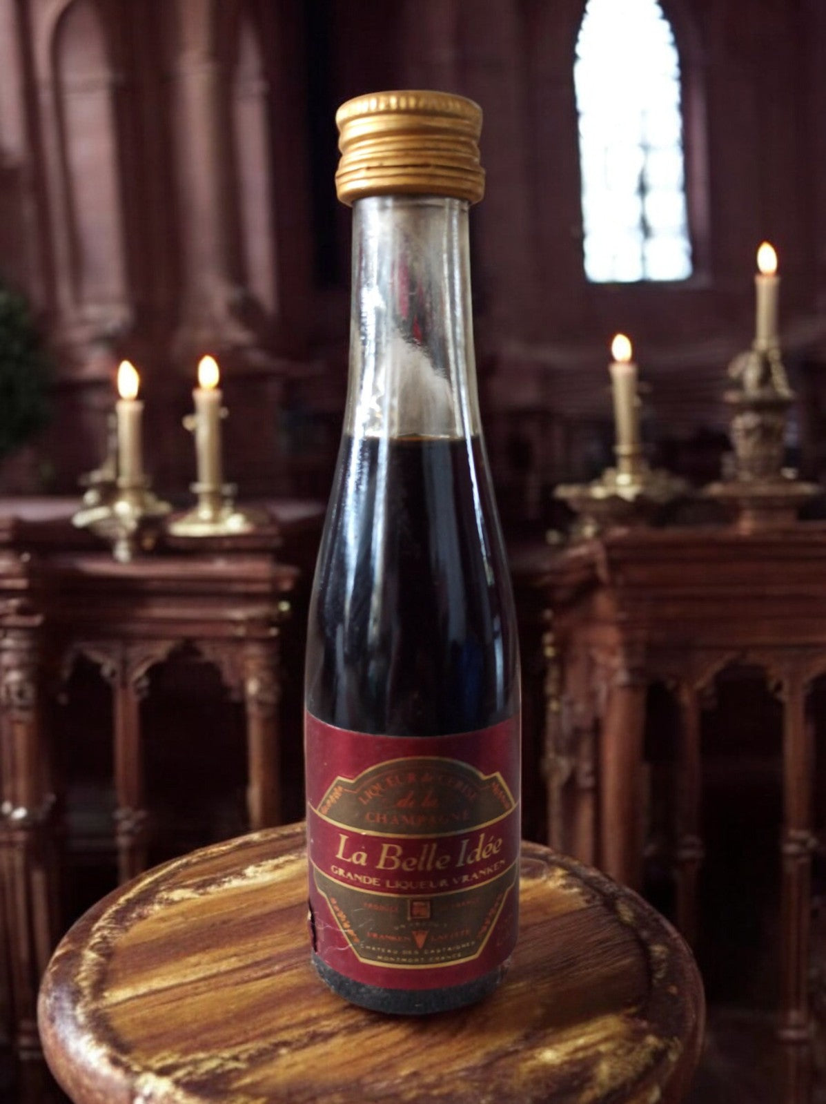 Mignonnette alcool vintage La Belle Idée liqueur ancienne étiquette rouge