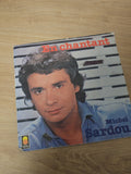 Vinyle 45 tours ancien Michel Sardou vintage disque rétro collection chanson fra