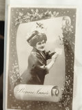 Carte postale ancienne Bonne Année, photo femme chapeau, début XXe, CPA rétro