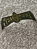 Pin's Helloween logo vert métal émaillé badge rock métal (Ref 20)