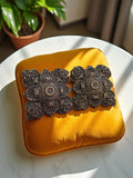 Boucle ceinture vintage Wales Patent ancienne, motif floral ornemental métal