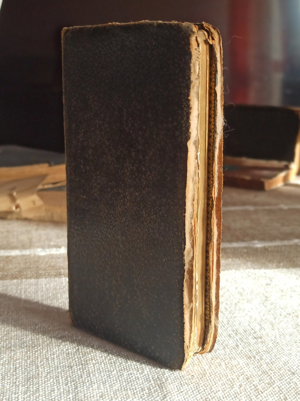Livre liturgique Paroissien Romain ancien 1901 couverture noire usagée