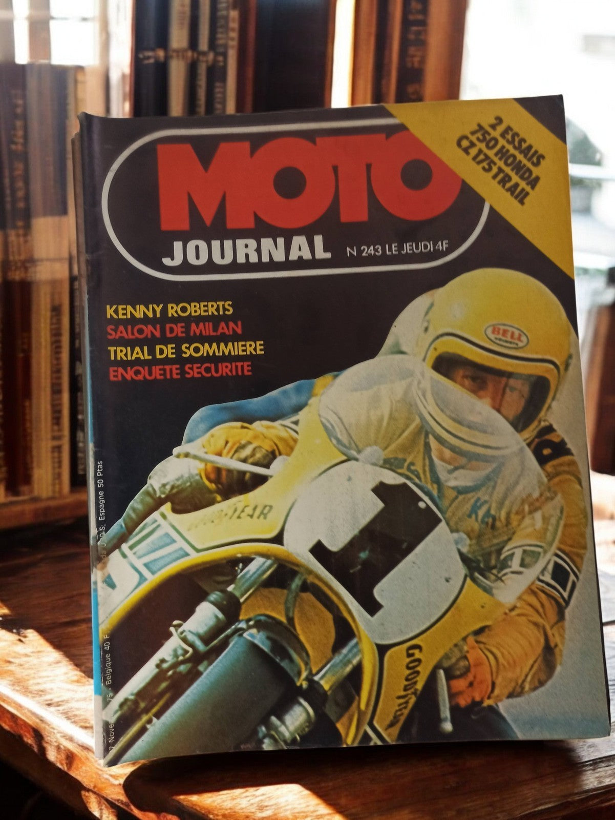 Magazine Moto Journal n°243 années 80 vintage rétro moto Kenny Roberts