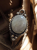 Pendentif vintage fait main métal pierre naturelle style ethnique