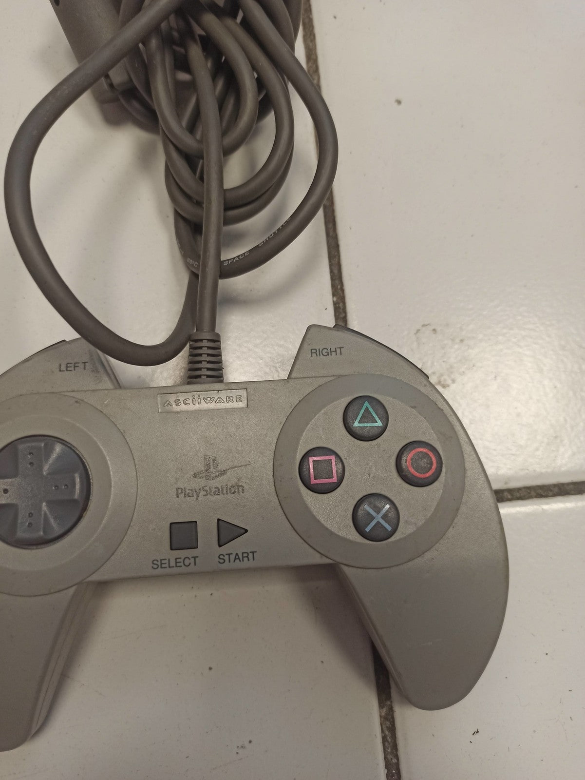 Manette grise PlayStation PS1 modèle 8100 ASCII Control Pad compatible console S