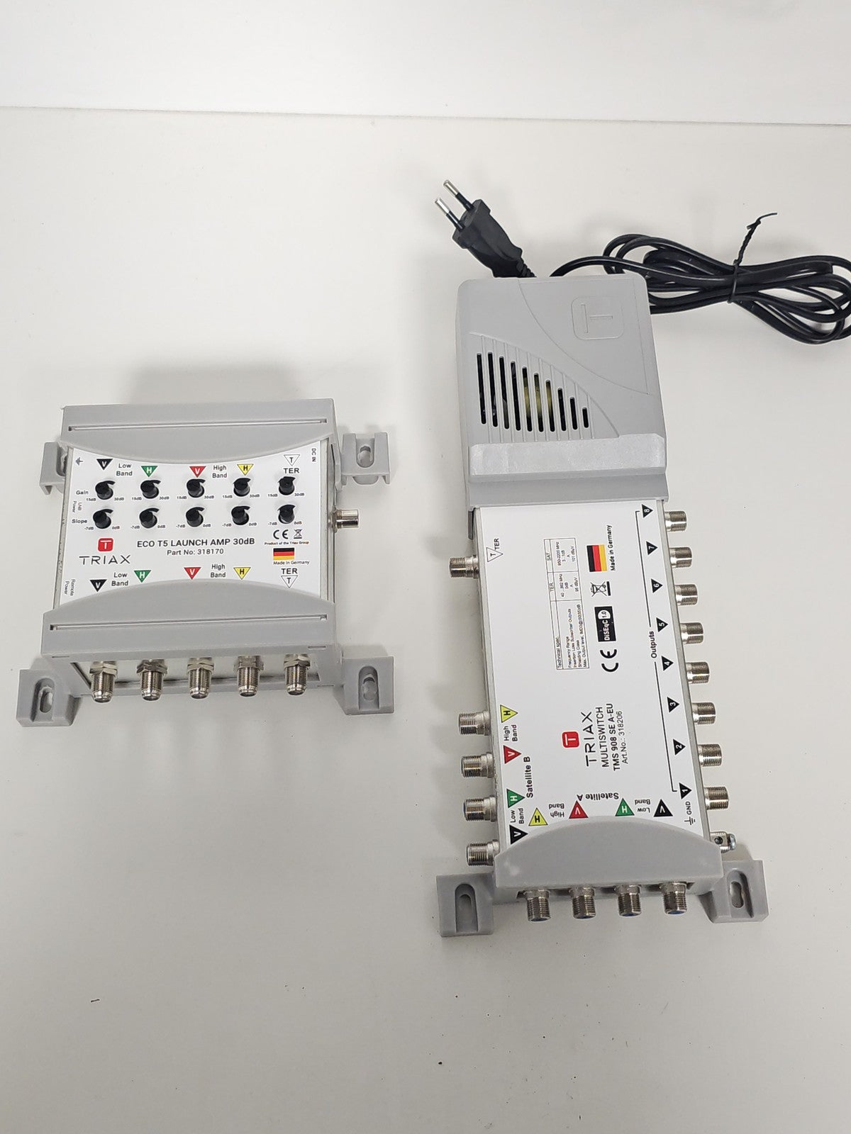 Multiswitch Triax TMS 1712 CE P 17 Entrées 12 Sorties Répartiteur Satellite TV
