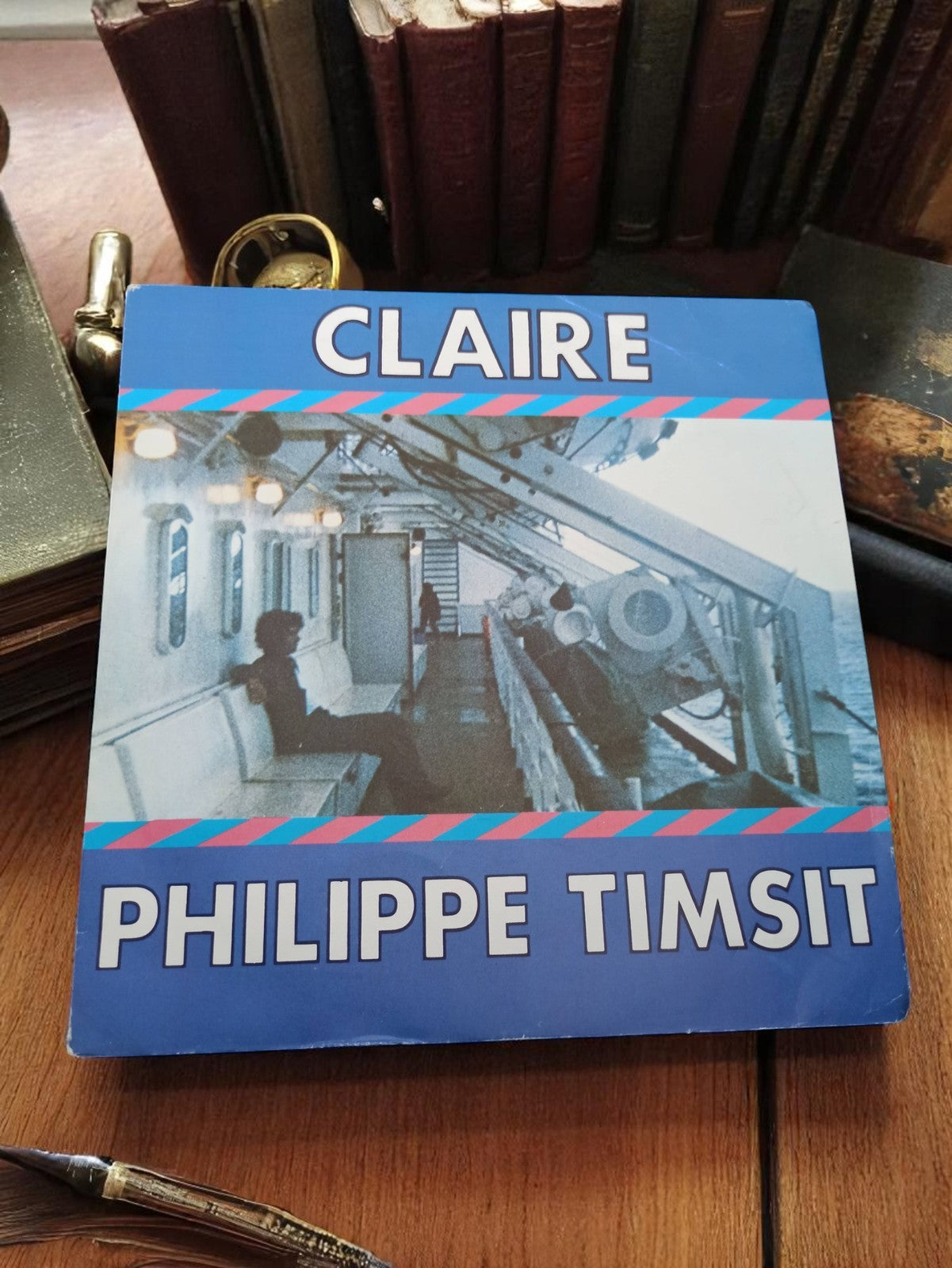 Vinyle 45 tours Philippe Timsit Claire vintage pochette bleue disque single